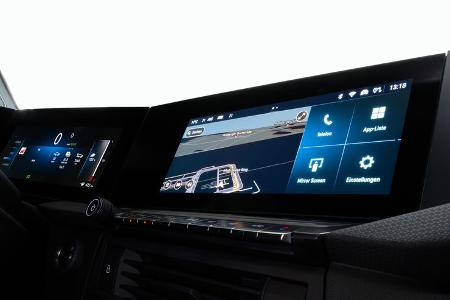 Opel Astra Electric Infotainment