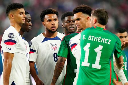 Turbulenzen bei US-Sieg - Davies schießt Kanada ins Finale