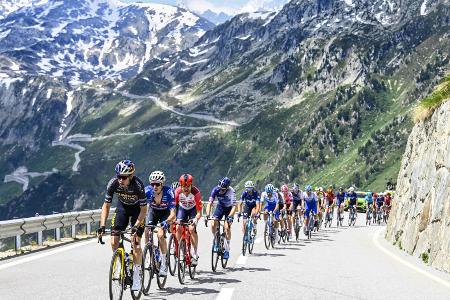 Tour de Suisse: Etappe nach Mäders Tod 