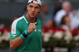 Struff erreicht Halbfinale von Stuttgart