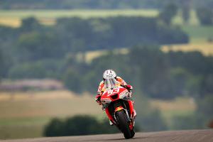 Sachsenring: Marquez sorgt für heftigen Crash und muss in Q1