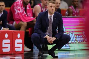 Baskets-Trainer Iisalo weicht Fragen zu seiner Zukunft aus