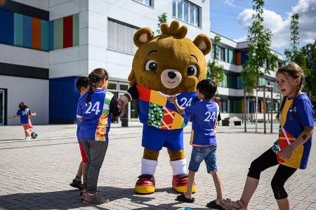 Maskottchen für Fußball-EM 2024: UEFA sucht Namen per Online-Voting