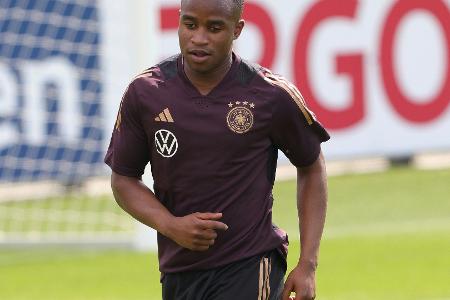 Moukoko und Vagnoman vor Tschechien-Spiel angeschlagen