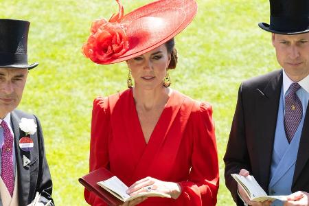 Mode-Regel von Queen Elizabeth II.: Prinzessin Kate sorgt für Aufsehen
