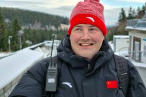 Bob-Ikone Lange wird 50 - und trainiert Fußballer