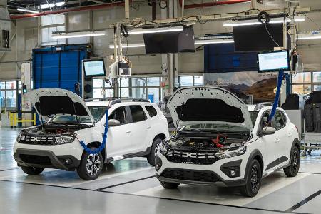 Dacia RumŠnien - Hauptquartier in Bukarest und Werk in Mioveni/Pitesti 