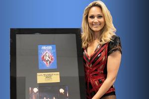 Helene Fischer versteigert besondere Auszeichnung für den guten Zweck