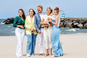 Niederländisches Königshaus: Stürmisches Sommer-Shooting am Meer