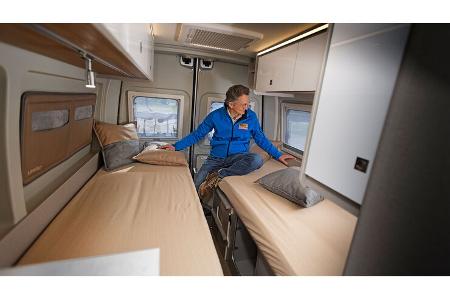 Buerstner Delfin C 621 (2023) Bett f