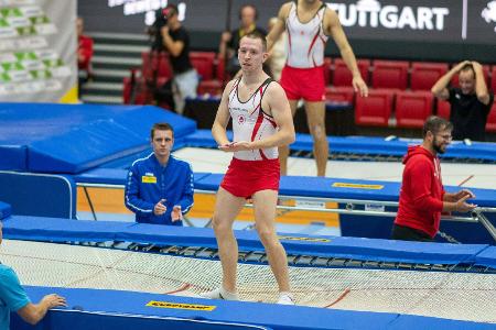 Trampolin-DM in Düsseldorf: Einzel-Titel an Vogel und Rösler