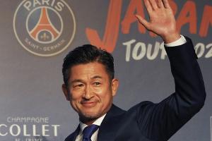 Japans "King Kazu" verlängert ein Jahr in Portugal