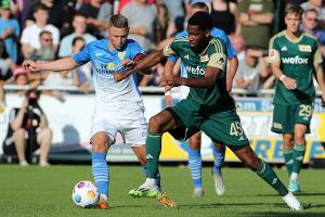 Union Berlin startet mit 2:0-Sieg in Luckenwalde