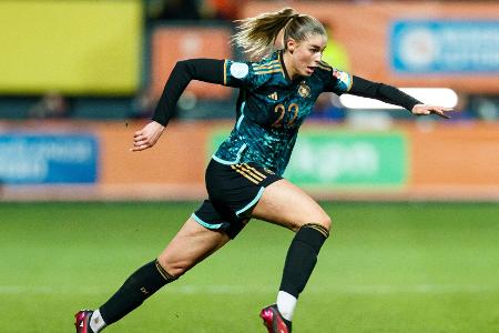 DFB-Frauen: Shootingstar Brand kämpft um WM-Spielzeit