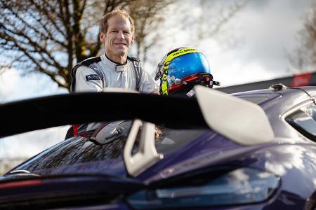 Porsche 718 Cayman GT4 RS mit Manthey Kit auf Nordschleife