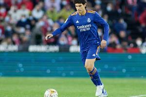 Nach Nummern- jetzt Klub-Wechsel: Real verleiht Vallejo