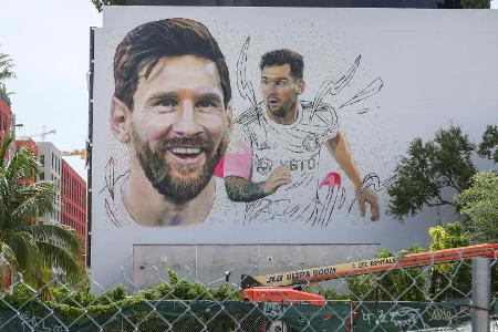 Rote Ampel überfahren: Messi bei Fast-Zusammenstoß im Glück