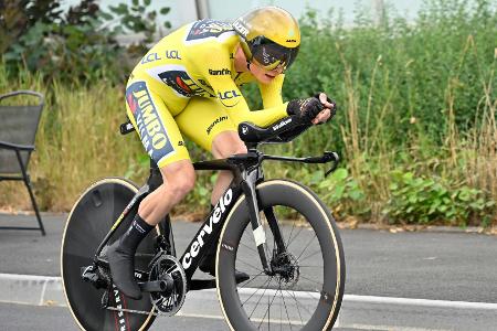 Vingegaard gewinnt Bergzeitfahren und verteidigt Gelb