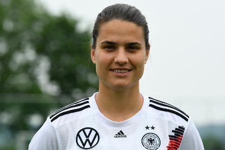 Marozsan zur Deutschen Fußball Botschafterin gewählt