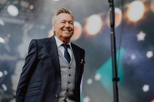 Roland Kaiser kündigt besondere Tour zum Bühnenjubiläum an