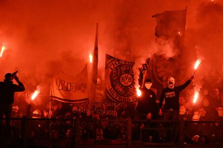 Geldstrafen für Schalke, Bayern und Dortmund