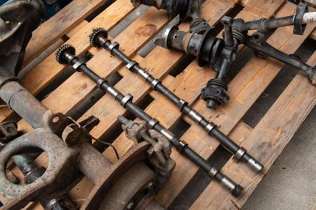 Aston Martin DB5 Sports Saloon (1964)