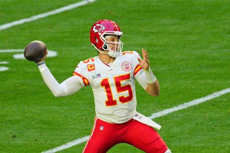 Platz 1: Patrick Mahomes (Kansas City Chiefs) - Ranking 2022: Platz 2