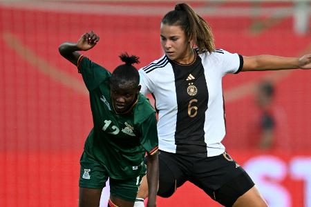 Voss-Tecklenburg plant mit Oberdorf für das zweite WM-Spiel