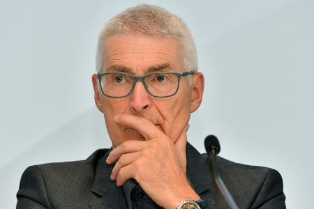 Ende 2024: Schiri-Boss Fröhlich hört mit Vertragsende auf