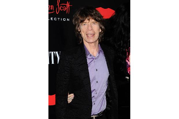 Mick Jagger hat bereits in den Achtzigern eine ausführliche Autobiografie geschrieben. Obwohl ihm viel Geld geboten wurde, wurde nie ein Buch daraus. Er selbst fand den Prozess irgendwann einfach nur noch 