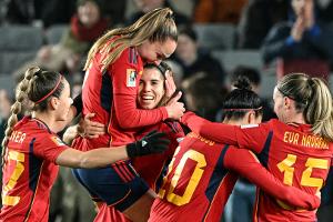 Spanien nach Kantersieg in der K.o.-Runde