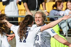 Nach Rückstand: Titelverteidiger USA mit Remis gegen Oranje