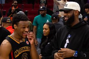 LeBron James gibt nach Herzstillstand seines Sohnes Entwarnung