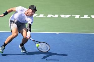 Tennis: Koepfer kämpft sich in Atlanta ins Viertelfinale