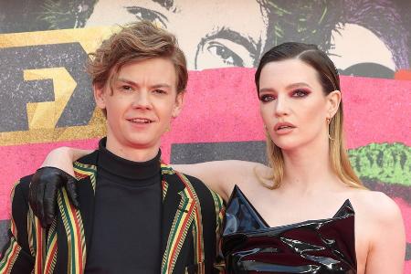 Talulah Riley verkündet ihre Verlobung via Twitter