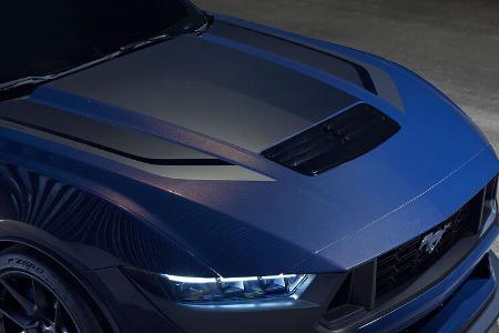 Ford Mustang Dark Horse