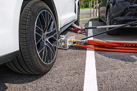 Rosenbauer Feuerwehr Akku-Loeschsystem