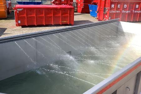 Ellermann Container Elektroauto Brand Feuerwehr