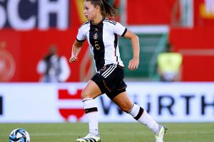 DFB-Frauen gegen Kolumbien mit Oberdorf und Hagel