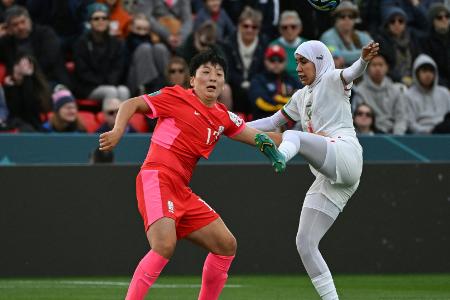 WM-Spiel mit Hijab: Marokkos Benzina schreibt Geschichte