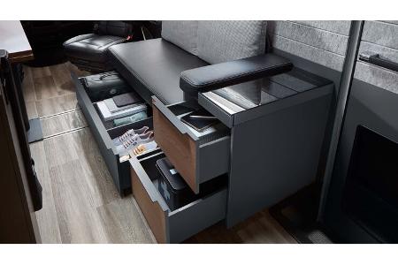 Niesmann + Bischoff Flair (2023)