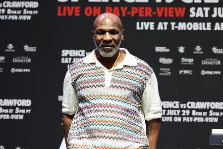 Kampf gegen Fury: MMA-Star Ngannou bekommt Hilfe von Tyson