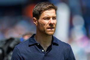 Alonso mahnt Bayer-Stars