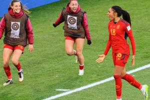 Frauen-WM: Spanien nach Krimi erster Halbfinalist