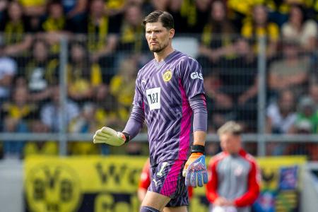 TOR: Gregor Kobel - Note: 3,0 - Undankbares Spiel für den BVB-Keeper. Im Grunde wurde Kobel gar nicht gefordert. Beim Mainzer Treffer gab es für den Schweizer Nationalkeeper nichts zu halten.