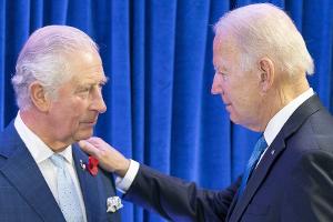 Feuer auf Hawaii: König Charles III. betet für die Opfer