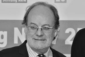 Hejo Emons: Pionier des Regionalkrimis ist tot