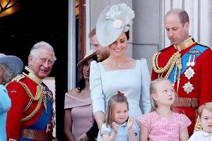 Versöhnen sich die britischen Royals zum ersten Todestag der Queen ?