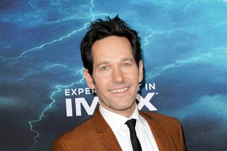 …Paul Rudd, der für ‘Death of a Unicorn’ unverändert im Einsatz ist. Ein Ende des Streiks scheint nicht in Sicht, aber wenn die Liste der Ausnahmen immer länger wird, wird die Verhandlungsposition der ...