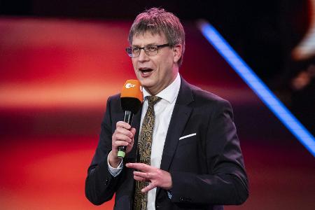 Weikert verspricht Abkehr von Gigantismus